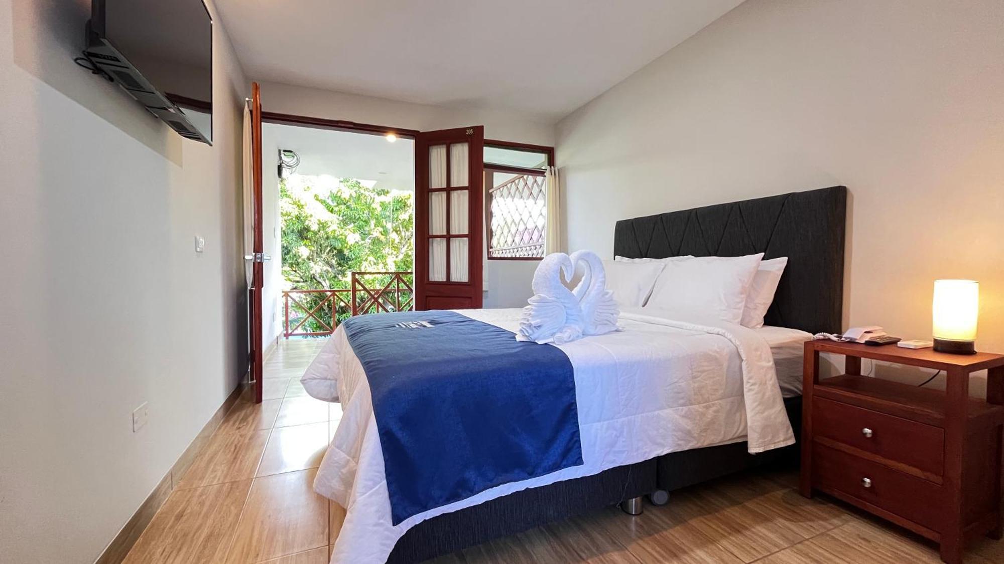 Laguna Azul Hotel & Suites Sauce Eksteriør billede