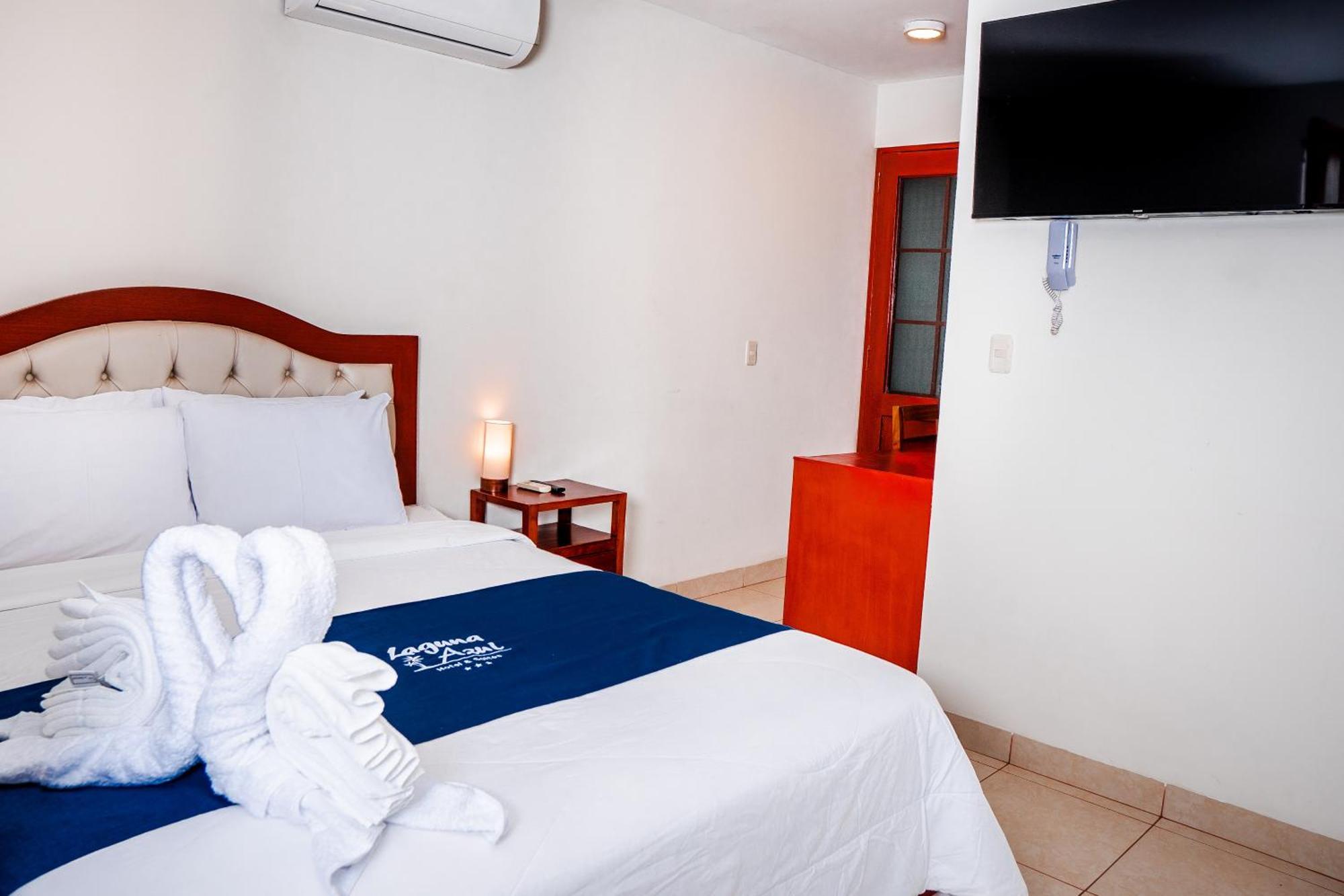 Laguna Azul Hotel & Suites Sauce Eksteriør billede