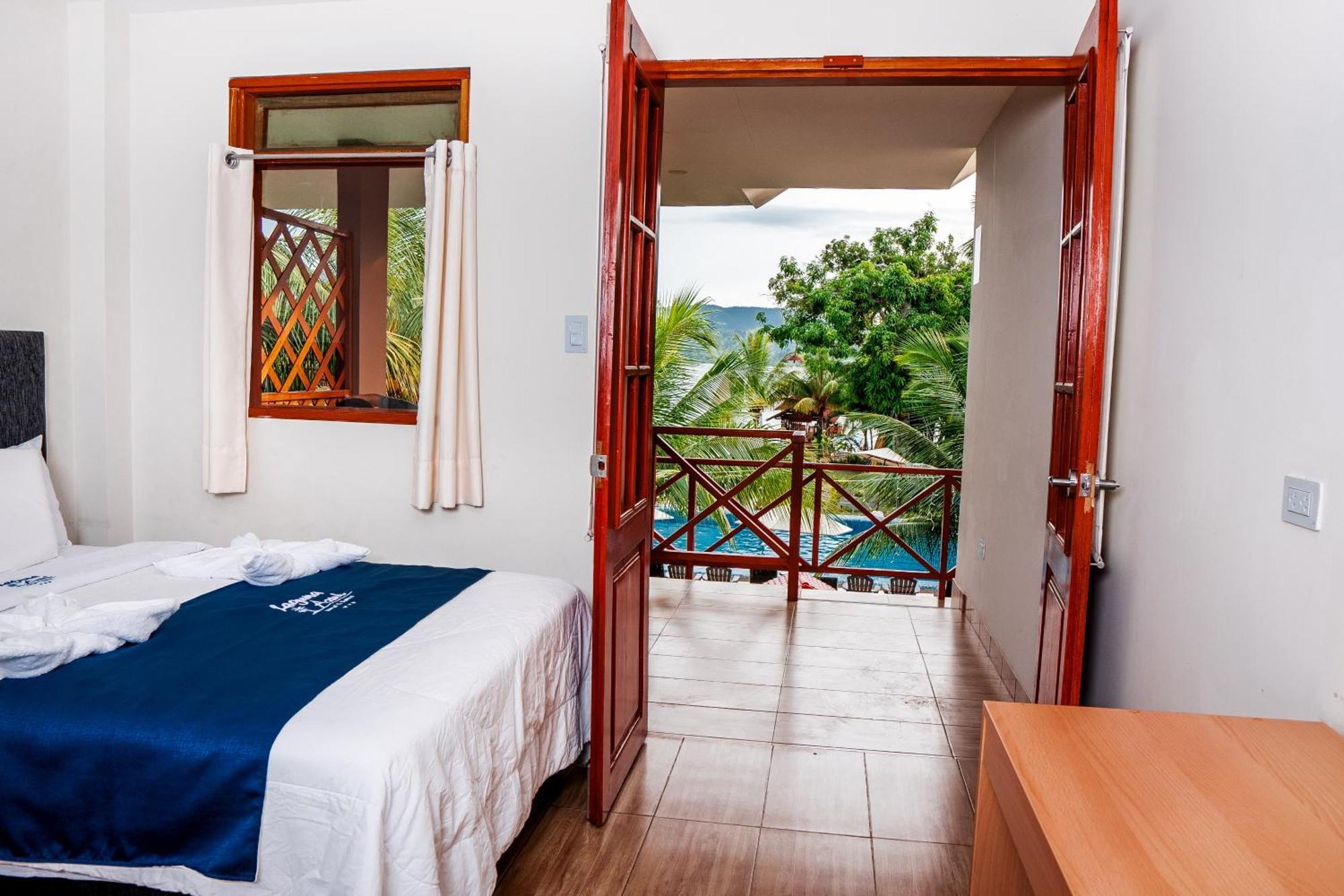 Laguna Azul Hotel & Suites Sauce Eksteriør billede